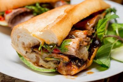 7 Platos a pie de calle que no pueden faltar en tu viaje a Vietnam